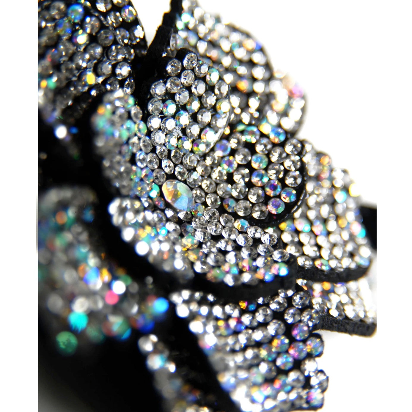 CRYSTAL FLOWER CHOKER