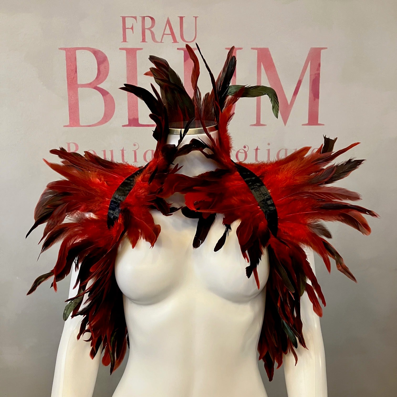 Federstola FRAU BLUM