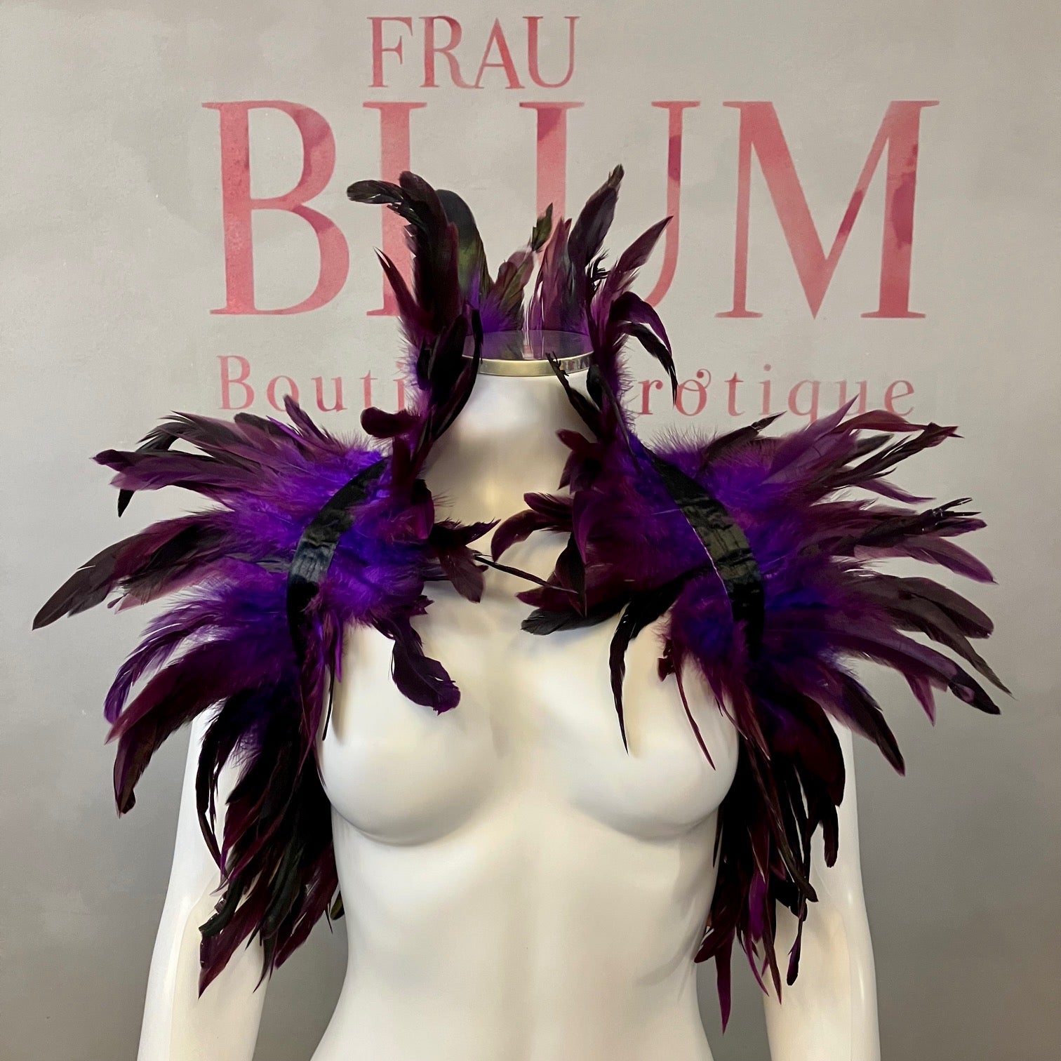 Federstola FRAU BLUM