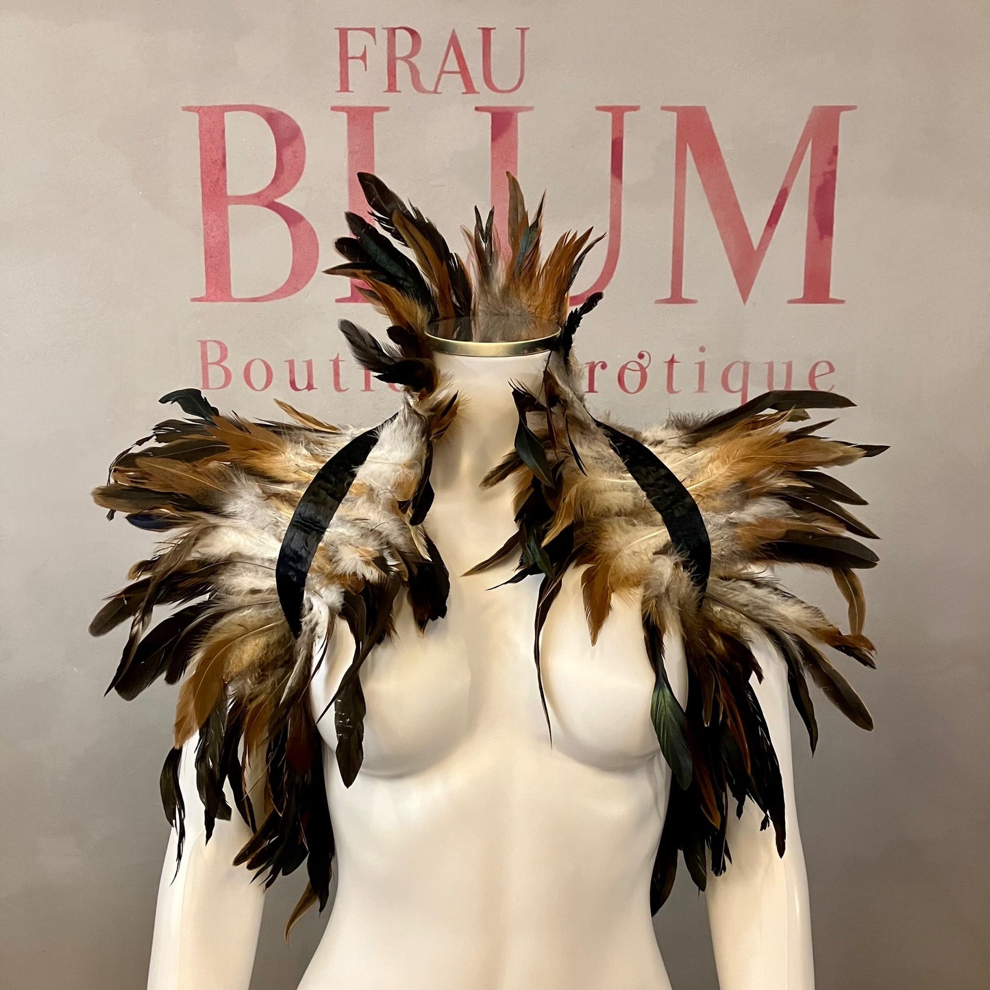 Federstola FRAU BLUM