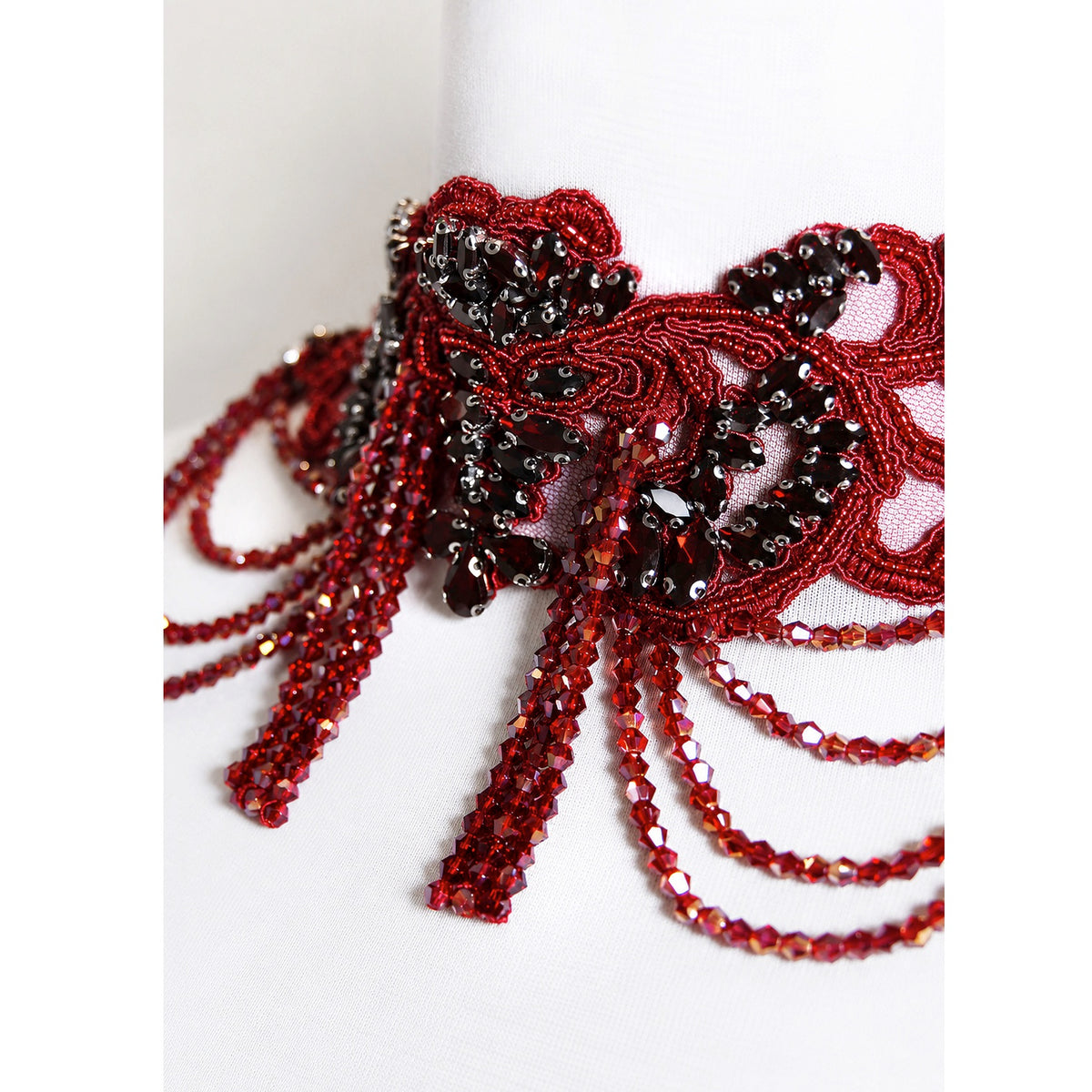 RED PRINCESS Choker