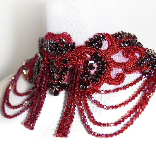 RED PRINCESS Choker