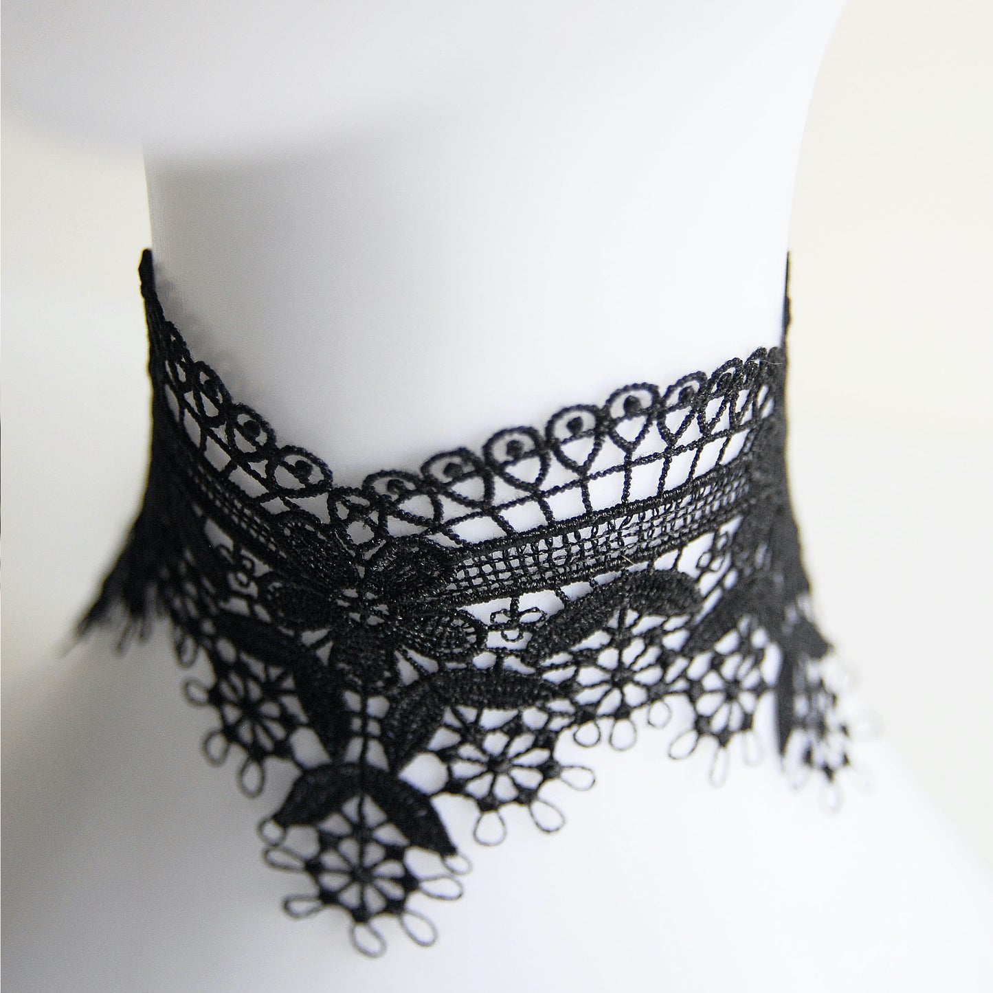 ROMANTIC MOOD CHOKER